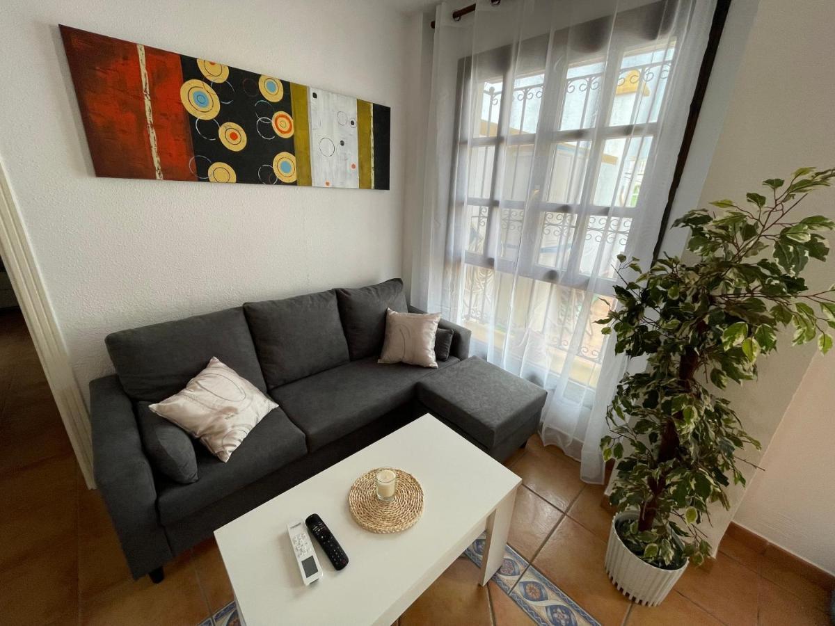 Apartamento Casa Micha Torrevieja Exterior foto